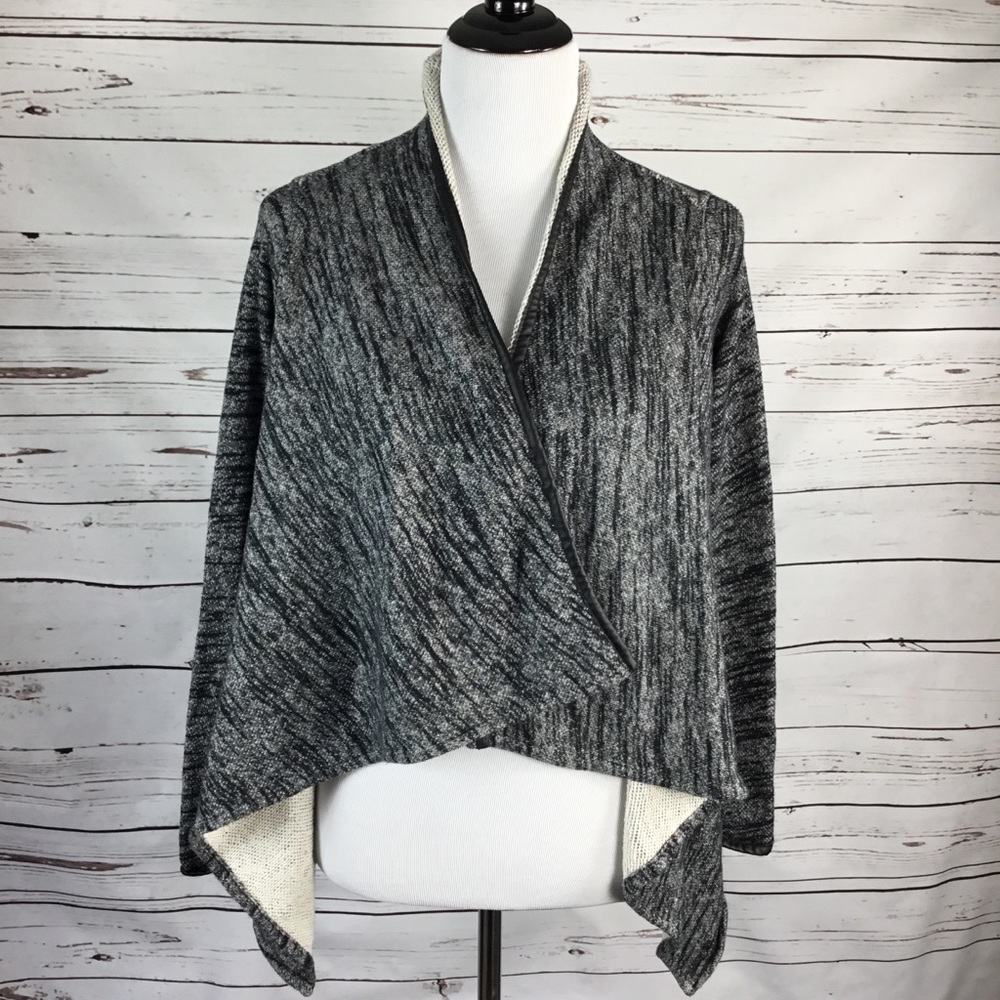 Akira Chicago Black Label Open Sweater/Cardigan.‎